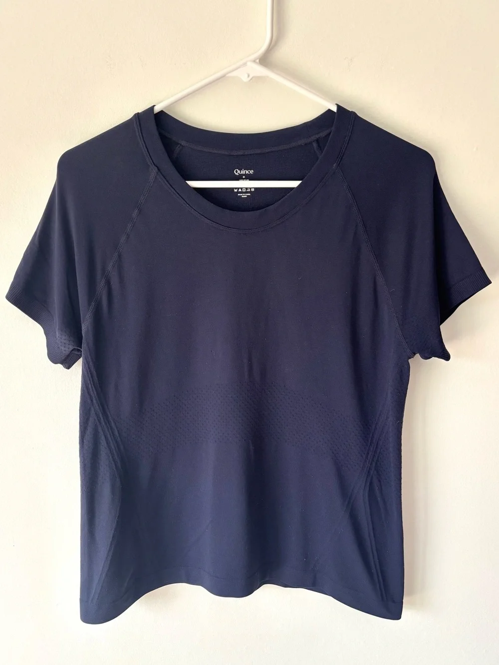 Quince Navy Blue Spandex Athletic Short Sleeve T-shirt Workout Sporty Athleisure
